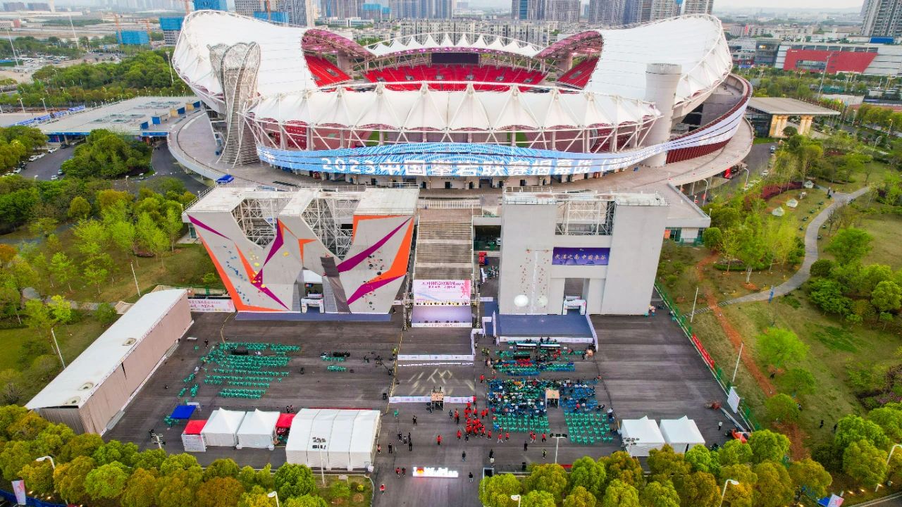 【綜合資訊】標(biāo)準(zhǔn)化、市場(chǎng)化、國(guó)際化護(hù)航“雙賽”，集團(tuán)用實(shí)踐助力武漢書(shū)寫(xiě)“賽事名城”