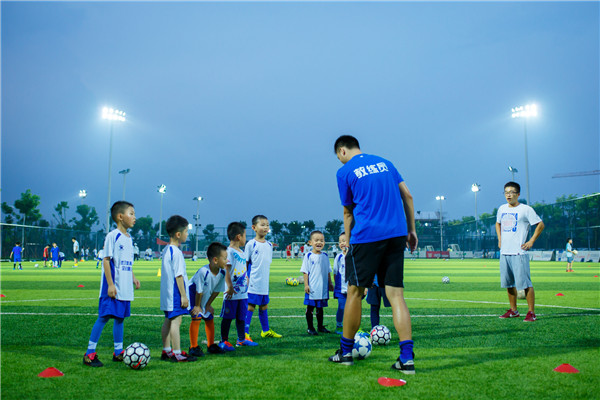 足球的溫度——武漢˙中國(guó)車都城市足球公園開放一周年紀(jì)略(圖2)