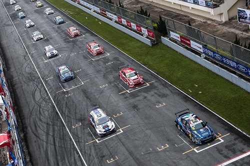 原來你自家的車都可以激戰(zhàn)至此！“活力車都”迎來CTCC房車錦標賽(圖3)