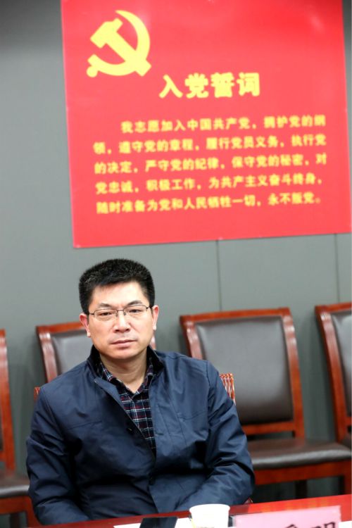 馮愛(ài)明參加指導(dǎo)公司領(lǐng)導(dǎo)班子民主生活會(huì)(圖3)