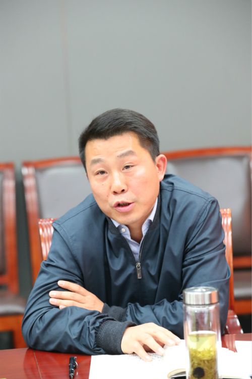 馮愛(ài)明參加指導(dǎo)公司領(lǐng)導(dǎo)班子民主生活會(huì)(圖5) 馮愛(ài)明參加指導(dǎo)公司領(lǐng)導(dǎo)班子民主生活會(huì)(圖5)