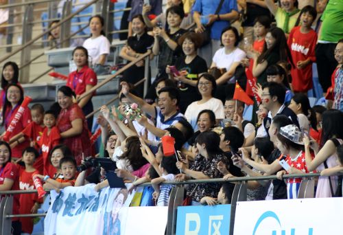 跳水世界杯圓滿落幕 中國(guó)隊(duì)包攬全部11金(圖6) 跳水世界杯圓滿落幕 中國(guó)隊(duì)包攬全部11金(圖6)