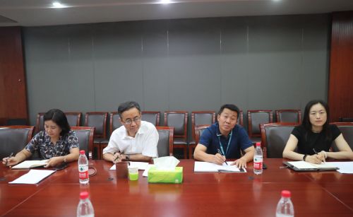 徐安專題調(diào)研武漢體育中心黨風廉政建設(shè)(圖2)