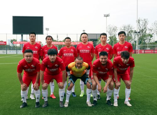 “東風(fēng)本田杯”足球邀請(qǐng)賽開幕 車都綠茵隊(duì)取得開門紅(圖2) “東風(fēng)本田杯”足球邀請(qǐng)賽開幕 車都綠茵隊(duì)取得開門紅(圖2)