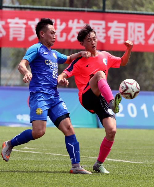 全區(qū)職工足球聯賽在足球公園開賽(圖7) 全區(qū)職工足球聯賽在足球公園開賽(圖7)