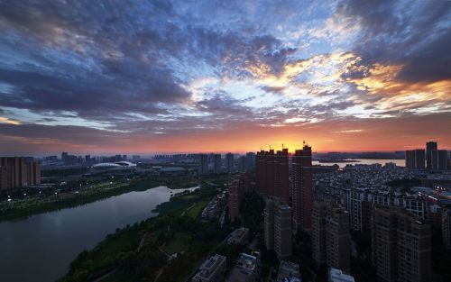 武漢體育中心舉辦第十三期“新時代大講堂”(圖4) 武漢體育中心舉辦第十三期“新時代大講堂”(圖4)