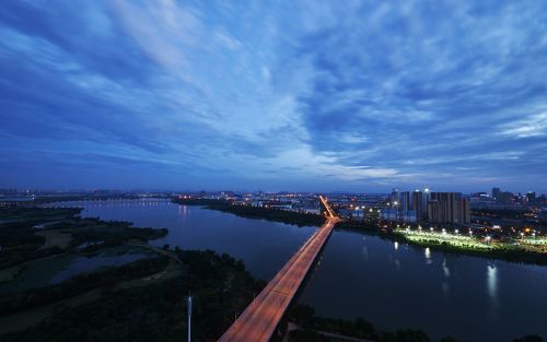 武漢體育中心舉辦第十三期“新時代大講堂”(圖3) 武漢體育中心舉辦第十三期“新時代大講堂”(圖3)