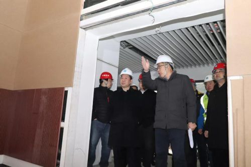 市委常委、宣傳部長張世華調(diào)研軍運會主媒體中心(圖3)