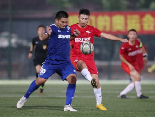 全市職工足球賽落幕 武漢開發(fā)區(qū)隊奪冠(圖7) 全市職工足球賽落幕 武漢開發(fā)區(qū)隊奪冠(圖7)