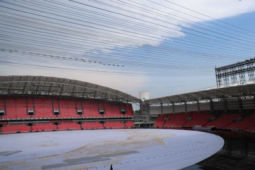 散場后6萬觀眾席沒有垃圾 “武漢式散場”展現(xiàn)城市文明(圖3) 散場后6萬觀眾席沒有垃圾 “武漢式散場”展現(xiàn)城市文明(圖3)