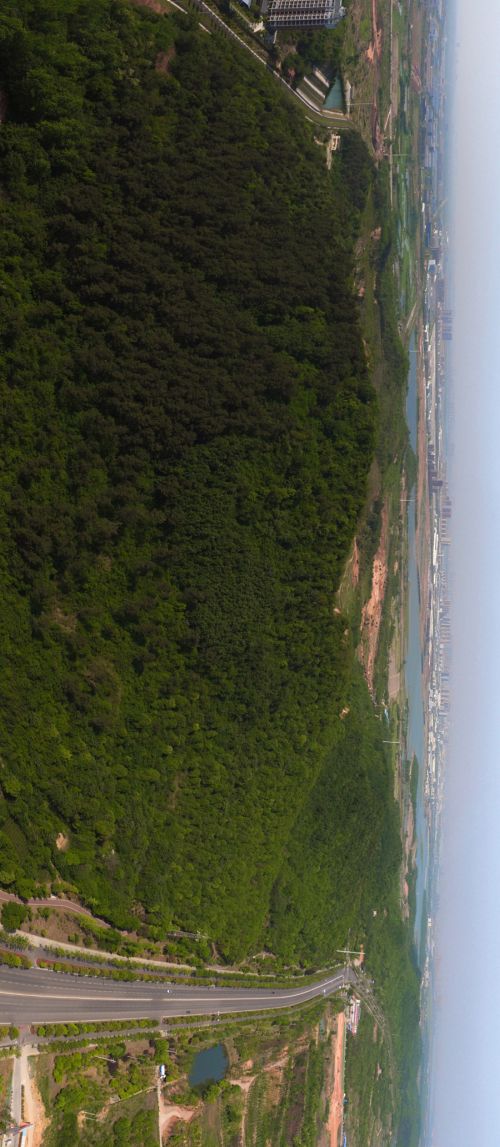 “中國(guó)車都”:被實(shí)力耽誤的“體育特長(zhǎng)生”(圖40) “中國(guó)車都”:被實(shí)力耽誤的“體育特長(zhǎng)生”(圖40)