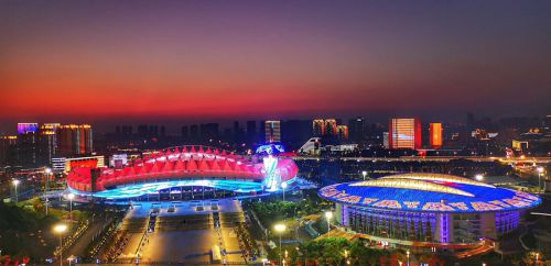 揭秘武漢體育中心驚艷世界的幕后故事(圖1) 揭秘武漢體育中心驚艷世界的幕后故事(圖1)