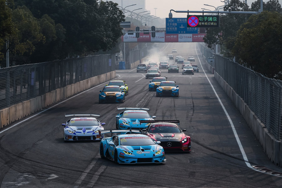 2019東風(fēng)風(fēng)神中國(guó)汽摩運(yùn)動(dòng)大會(huì)圓滿落幕 江城速度譜寫(xiě)賽車新傳奇(圖5)