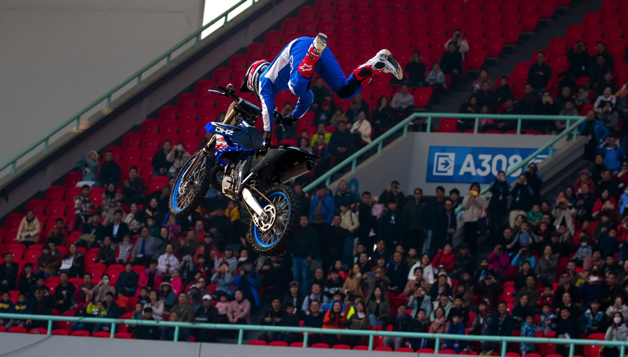 2019東風(fēng)風(fēng)神中國(guó)汽摩運(yùn)動(dòng)大會(huì)圓滿落幕 江城速度譜寫(xiě)賽車新傳奇(圖8)