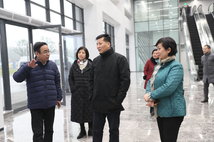 劉誓?？疾煳錆h體育中心 要求加強場館賽后利用(圖2)