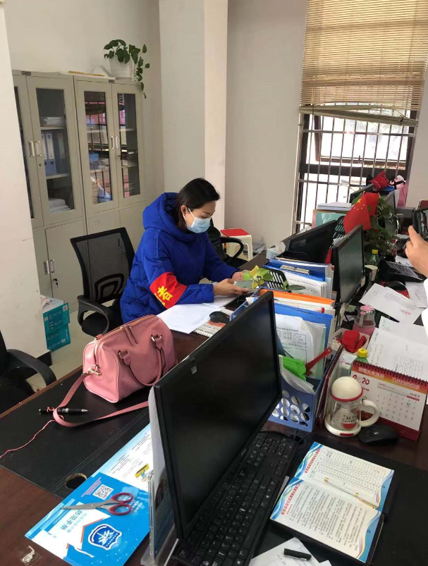 不忘初心，踐行使命 ——武漢體育中心下沉一線防控疫情側記(圖9)